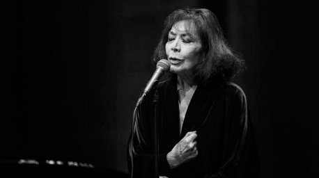 Умерла французская певица Жюльетт Греко