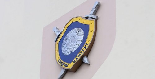 Сторож предприятия угнал погрузчик и катался на нем по Ружанам