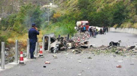 В Китае разбился небольшой вертолет, погибли три человека