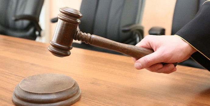 Укусившая милиционера жительница Солигорска получила два года домашней "химии"