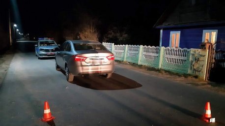 Под Гродно легковушка сбила школьника