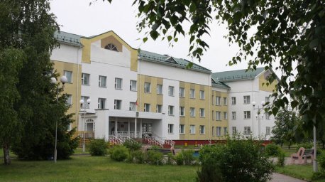Двое военнослужащих комендатуры "Поставы" пострадали при ремонте служебного авто