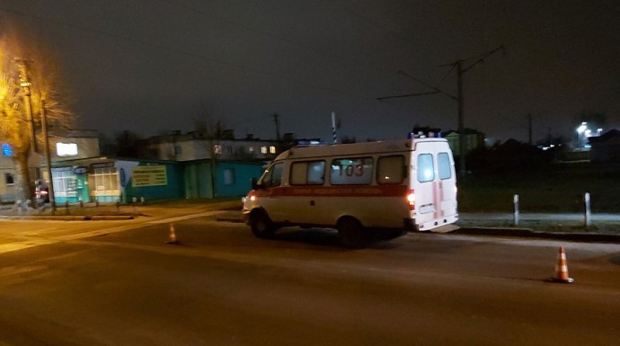 Автомобиль скорой помощи и поезд столкнулись в Бресте