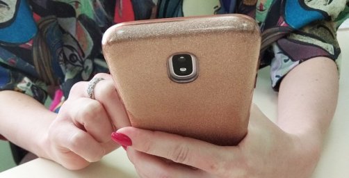 В Речице 17-летняя девушка отправила в мессенджере интимное видео за деньги