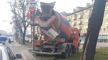 Пятилетнего пассажира микроавтобуса доставили в медучреждение после ДТП в Минске