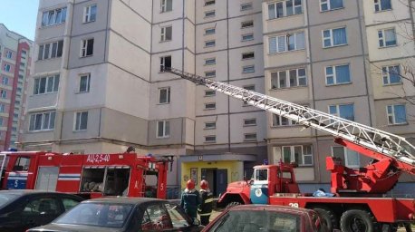 В Минске при пожаре в многоэтажке погибла женщина