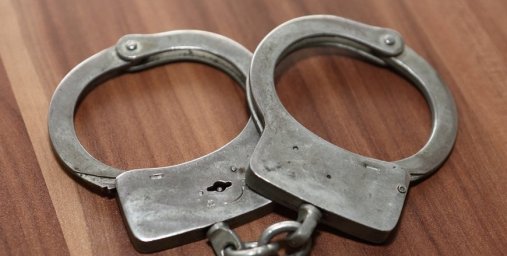 Мужчина в поисках сигарет ограбил киоск в Чашниках